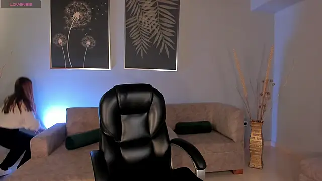 CarolineGraceX online show from November 2025 11:14:02 AM