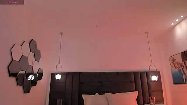 CarolineGraceX online show from November 2025 11:15:02 AM