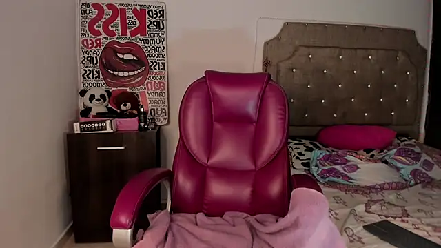 tattys sexy online show from February 2025 05:13:02 AM