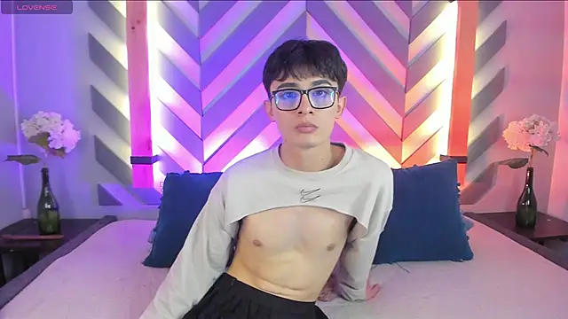 cherryy boy online show from February 2025 06:22:02 PM