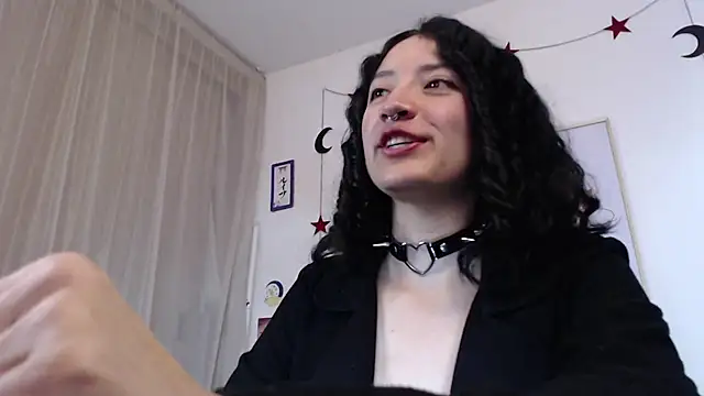 Snapshot of Tanya_WorldBondage chatting on February 2025 04:49:02 PM Tanya WorldBondage online show from February 2025 04:49:02 PM