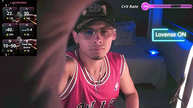 Snapshot of _white_fox_1 chatting on September 2025 10:39:02 PM white fox 1 online show from September 2025 10:39:02 PM