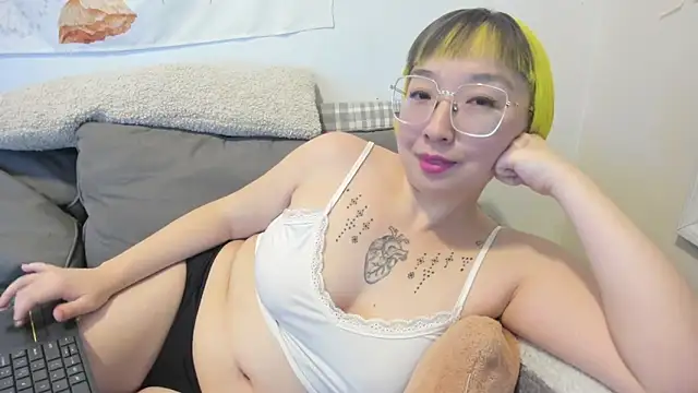 luxgray online show from February 2026 11:16:02 PM