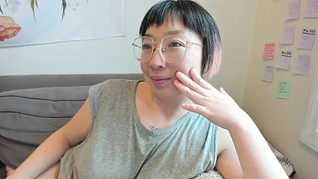 luxgray online show from January 2026 04:46:02 PM