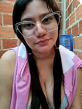 Snapshot of ariana_d20 chatting on September 2025 12:28:02 PM ariana d20 online show from September 2025 12:28:02 PM