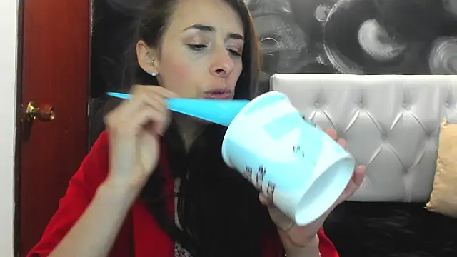 ScarletKings online show from November 2025 09:59:02 PM