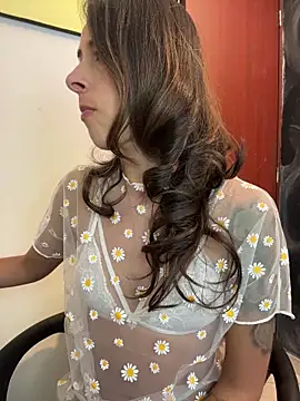 ScarletKings online show from April 2026 09:43:01 PM