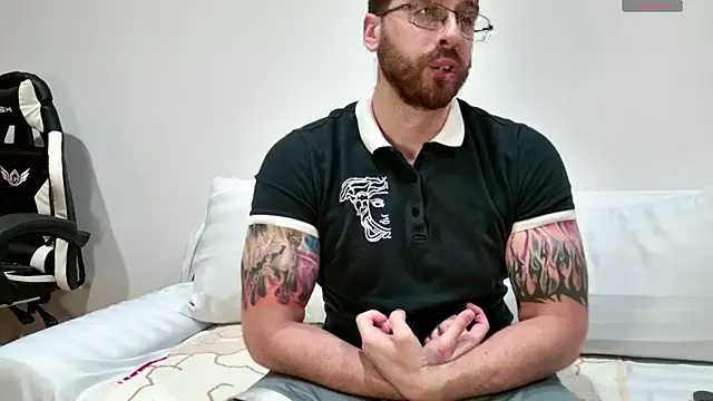 JayXCee Official online show from February 2025 02:49:01 PM