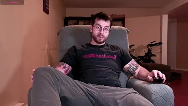 JayXCee Official online show from December 2025 01:39:01 AM