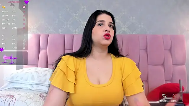 brithanyadams23 online show from April 2026 03:44:01 AM