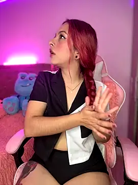 YovngBaby online show from October 2025 02:11:01 AM