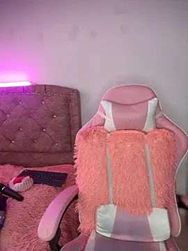 YovngBaby online show from October 2025 09:48:02 PM