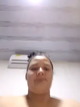 Liancy online show from February 2026 10:51:02 PM