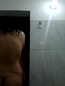 Liancy online show from March 2026 10:38:01 PM