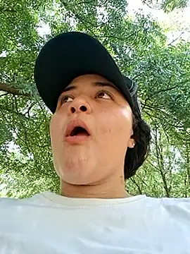 Liancy online show from September 2025 04:10:05 PM