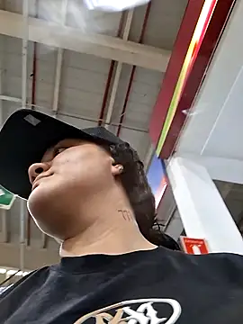 Liancy online show from January 2026 09:52:01 PM