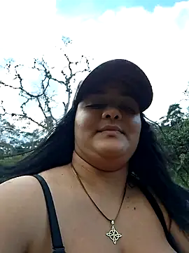 Liancy online show from March 2025 09:21:01 PM