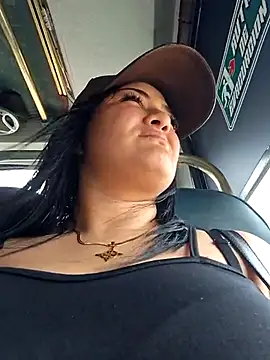 Liancy online show from March 2025 05:39:01 PM