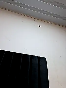 Liancy online show from October 2025 10:31:02 PM