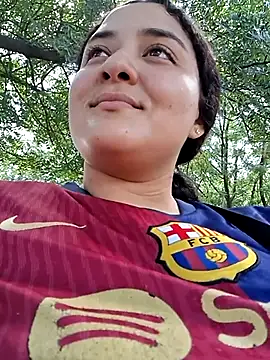 Liancy online show from October 2025 06:31:02 PM