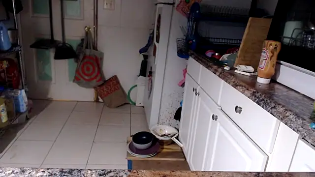 tongueispowerr6d9 online show from December 2025 09:53:01 AM