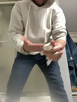 tongueispowerr6d9 online show from March 2026 06:24:02 AM