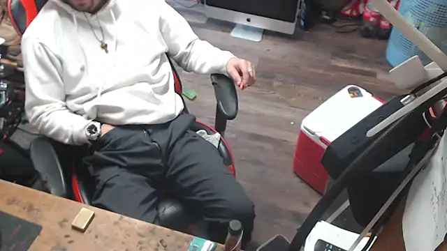 tongueispowerr6d9 online show from April 2026 10:46:01 PM