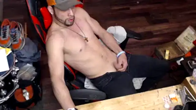 tongueispowerr6d9 online show from May 2026 06:06:02 AM