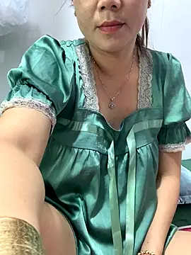 Snapshot of Baby-bigtits chatting on October 2025 12:12:01 AM Baby-bigtits online show from October 2025 12:12:01 AM