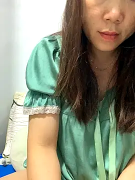 Snapshot of Baby-bigtits chatting on November 2025 11:16:01 PM Baby-bigtits online show from November 2025 11:16:01 PM