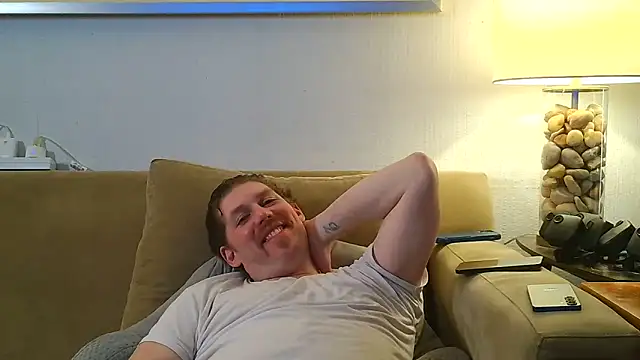 Snapshot of Rock_Pierce chatting on June 2026 07:41:02 PM Rock Pierce online show from June 2026 07:41:02 PM
