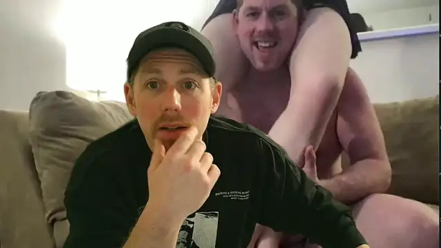 Snapshot of Rock_Pierce chatting on November 2025 06:17:02 AM Rock Pierce online show from November 2025 06:17:02 AM