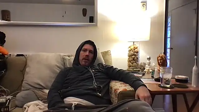 Snapshot of Rock_Pierce chatting on November 2025 05:17:01 PM Rock Pierce online show from November 2025 05:17:01 PM