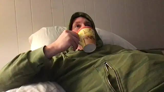 Snapshot of Rock_Pierce chatting on November 2025 04:56:02 PM Rock Pierce online show from November 2025 04:56:02 PM