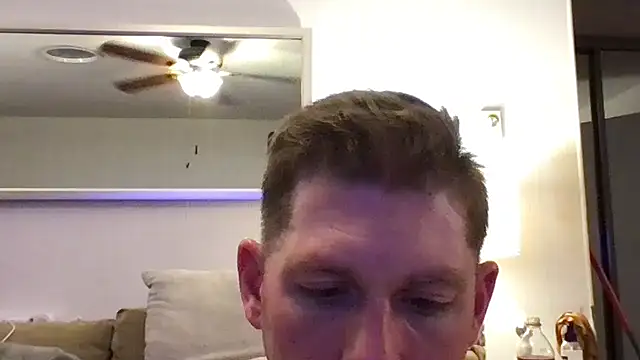 Snapshot of Rock_Pierce chatting on October 2025 03:05:01 AM Rock Pierce online show from October 2025 03:05:01 AM