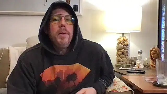 Snapshot of Rock_Pierce chatting on November 2025 06:11:01 PM Rock Pierce online show from November 2025 06:11:01 PM