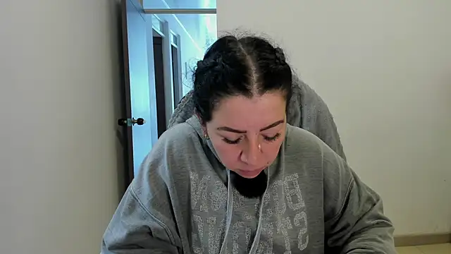 Im coco online show from May 2026 01:07:01 PM