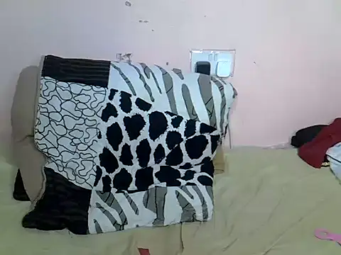 sweet rozie online show from December 2025 04:59:01 AM