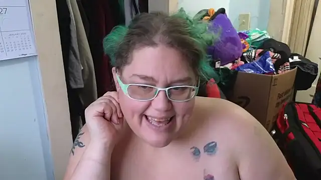 Snapshot of EmberCum chatting on December 2025 01:10:02 PM EmberCum online show from December 2025 01:10:02 PM