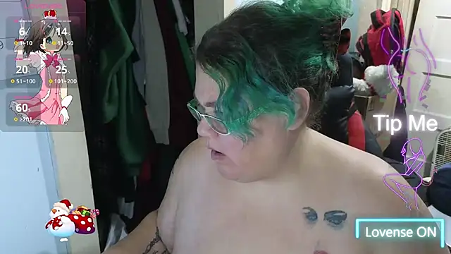 Snapshot of EmberCum chatting on November 2025 08:17:01 AM EmberCum online show from November 2025 08:17:01 AM