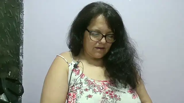 kassandra02 online show from May 2026 01:35:02 AM
