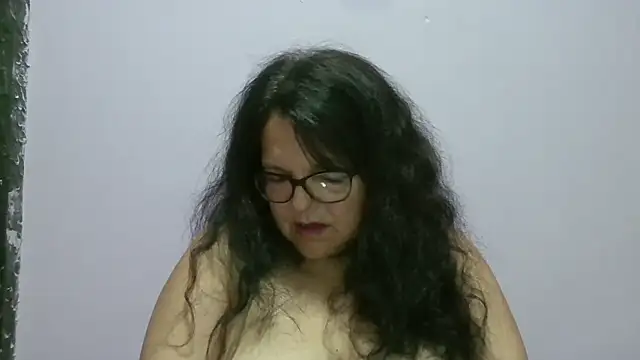 kassandra02 online show from April 2026 03:02:02 AM