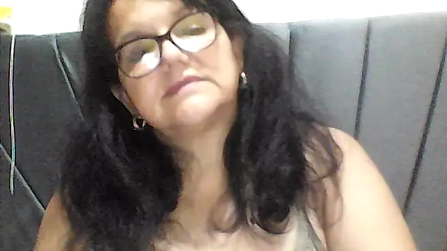 kassandra02 online show from October 2025 03:38:02 AM