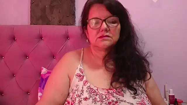 kassandra02 online show from May 2026 03:18:01 PM