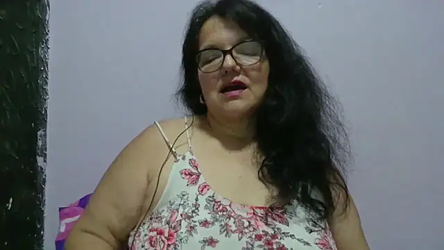 kassandra02 online show from May 2026 02:55:01 AM