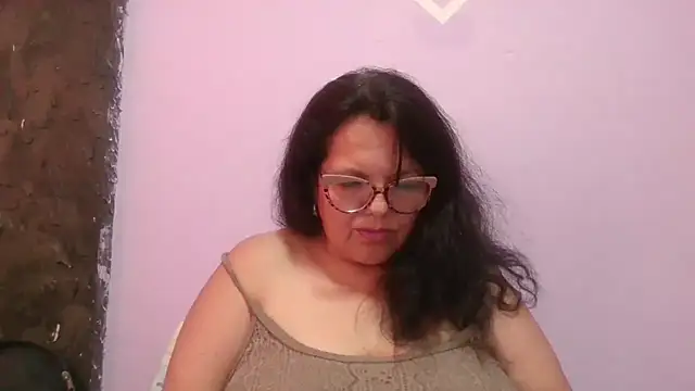 kassandra02 online show from April 2026 03:13:02 PM