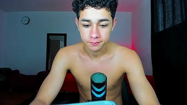 DavidfullOFlove online show from February 2025 09:09:01 PM