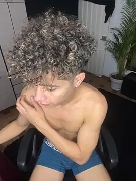 DavidfullOFlove online show from October 2025 10:11:01 PM