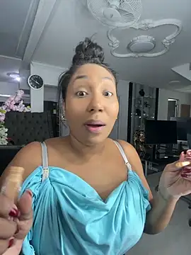 NaiomyLanes online show from March 2026 12:09:01 PM