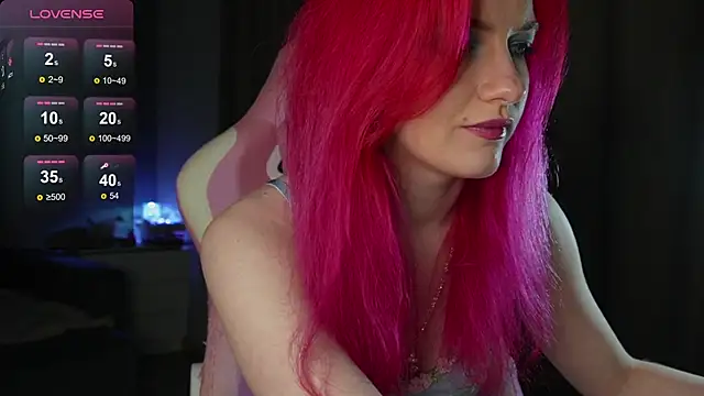 joyhannahh online show from November 2025 03:57:02 PM